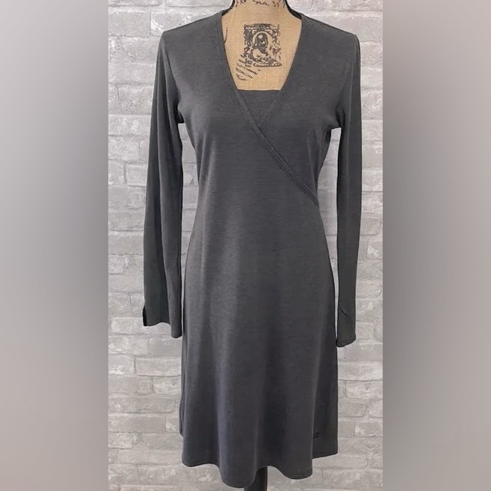 Horny Toad Tomboy gray flare dress M velvet trim stretch V neck long sleeve EUC